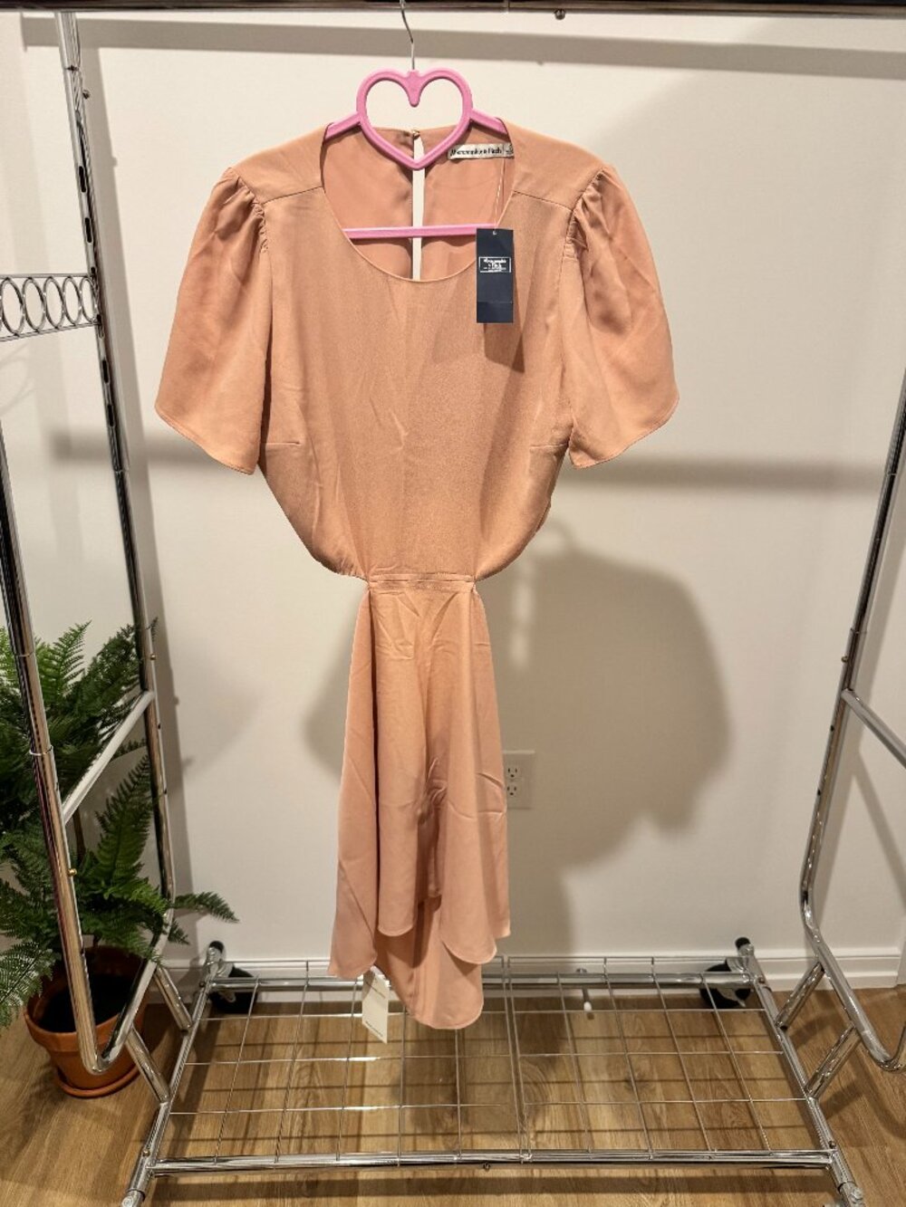 Abercrombie & Fitch Blush Cutout‎ Open Back Angel Sleeve Dress - Size Sm